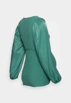 Vêtements Boutique -Vêtements Boutique 11db4e8bc05d43b5818340bc79fed765