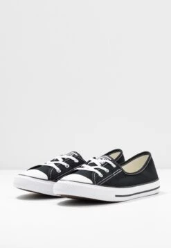 Converse Chuck Taylor All Star Ballet Lace - Mocassins - Black/White 11 Converse Chuck Taylor All Star Ballet Lace - Mocassins - Black/White -Vêtements Boutique 151814c3cc1449bdaa4f6d7ebf95d622