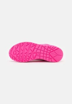 Uno - Baskets Basses - Hot Pink Durabuck -Vêtements Boutique 4207b56d3ae14e70ac738906d310a8cf