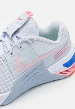 Nike Performance Metcon 8 - Chaussures Fitness - Football Grey/White/Blue Whisper/Med Soft Pink/Hyper Royal/Light Crimson 15 Nike Performance Metcon 8 - Chaussures Fitness - Football Grey/White/Blue Whisper/Med Soft Pink/Hyper Royal/Light Crimson -Vêtements Boutique 52dbaa91b27a41acafbeb340e766faa3