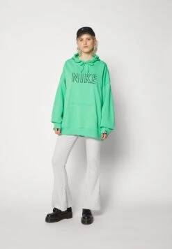 Nike Sportswear Hoodie - Sweatshirt - Spring Green -Vêtements Boutique 5afd1cbf72f64b6d81c111433a2f15a0