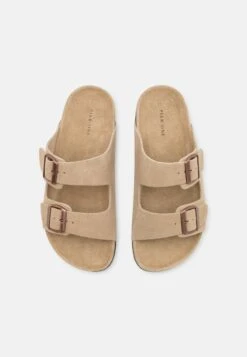 Pier One Leather Unisex - Chaussons - Beige -Vêtements Boutique 658db7c748df48419a27fd940a9ac1ce