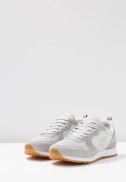 Baskets Basses - Light Grey -Vêtements Boutique 89756819b6fd4f58bd9ce05f64e255b5