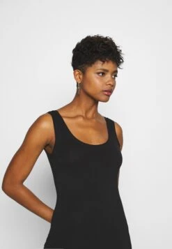 Even&Odd 2 Pack - Robe Fourreau - Black -Vêtements Boutique 9cc41df338b64688a0c246fe8d011ff4