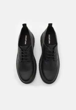 YOURTURN Unisex - Derbies - Black -Vêtements Boutique 9fa49796f65c4877931c82951cb9937c