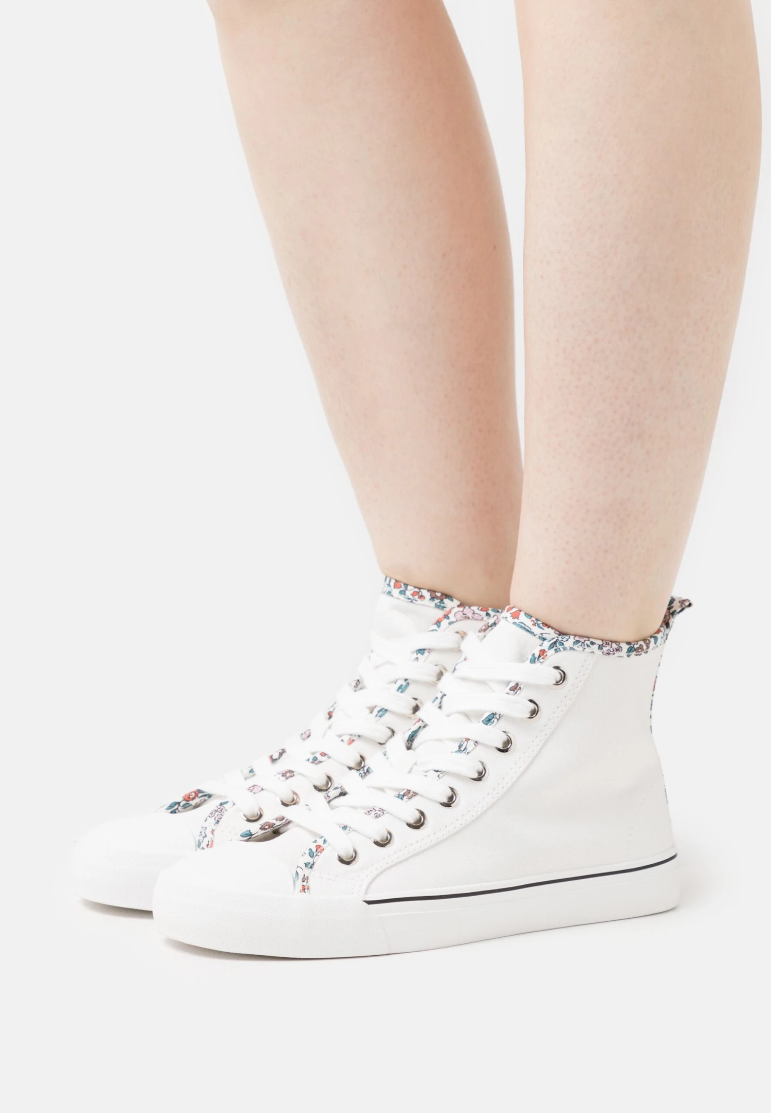 Anna Field Baskets Montantes - White/Multi-Coloured 1 Anna Field Baskets Montantes - White/Multi-Coloured