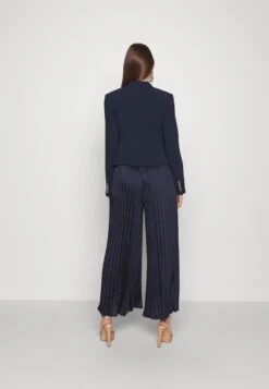 MICHAEL Michael Kors Fitted Db Crop Blazer - Blazer - Midnightblue -Vêtements Boutique a6d876420f504a81a4fd53ac045f9d7d