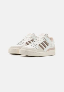 Adidas Originals Forum Unisex - Baskets Basses - Core White/Chalky Brown/Taupe -Vêtements Boutique c5831c36d6604a7c9c5027ddb0aae133