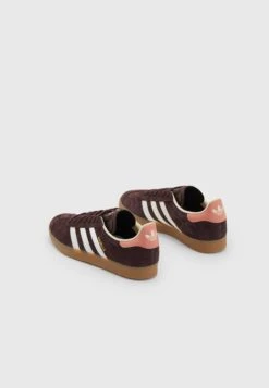 Adidas Originals Gazelle - Baskets Basses - Shadow Brown/Cream White -Vêtements Boutique c5ce6c0a8f1b46b499b16b876e523490