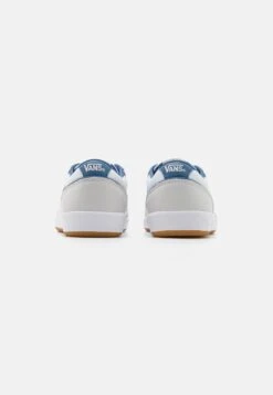 Vans Lowland Unisex - Baskets Basses - Court Navy/White -Vêtements Boutique d1cd6c0e301e49e2a4f9afee91c8751c