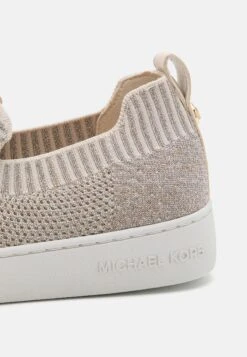 MICHAEL Michael Kors Juno - Mocassins - Champagne -Vêtements Boutique d94aae8fd1914acba617873bd84681b1