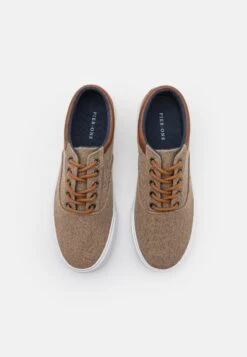 Pier One Baskets Basses - Taupe -Vêtements Boutique e9072030cb6f46b8b971518332e5e666